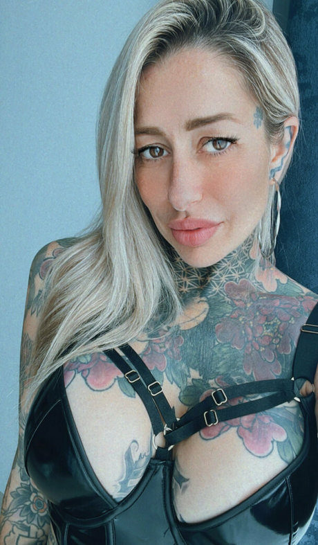 inkedgigi boobs onlyfans