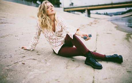 Sophia Scott onlyfans sextape