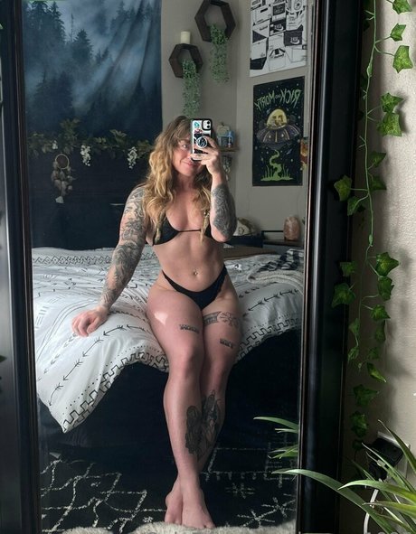 lizanne1995 onlyfans leaks nudes