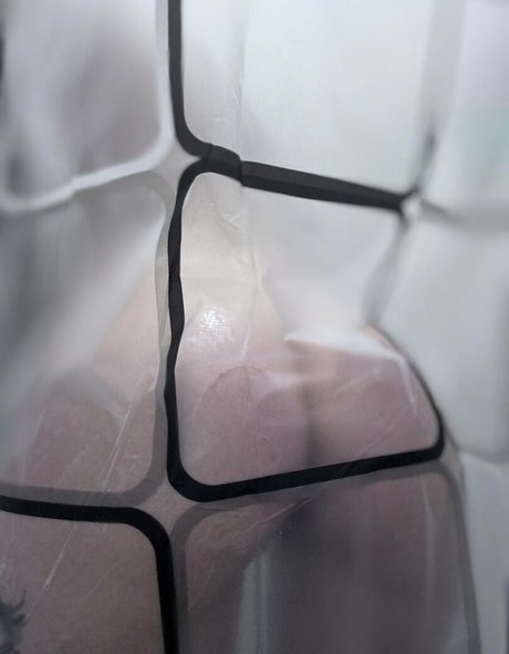 kellymay wow onlyfans sextape