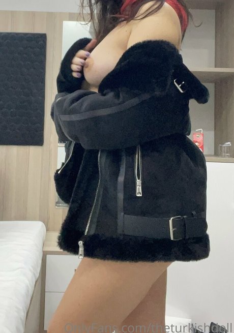 chubby asian onlyfans exclusive selfie