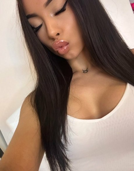 Caramella Del X onlyfans pictures