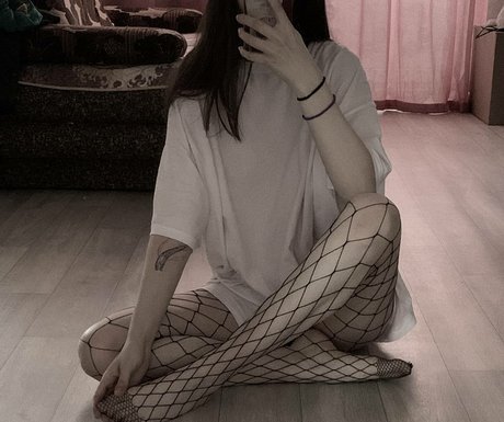 grystnayaanya Profile pic