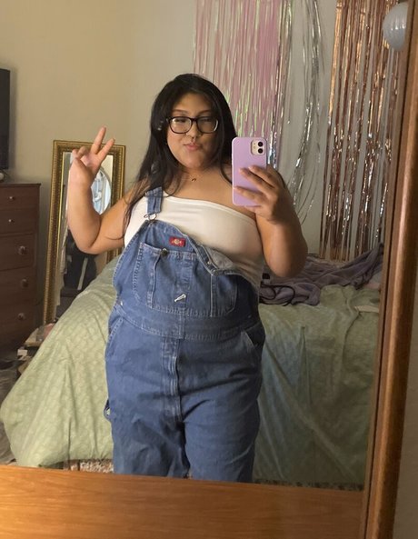 creamfilledlatina onlyfans nudes leak