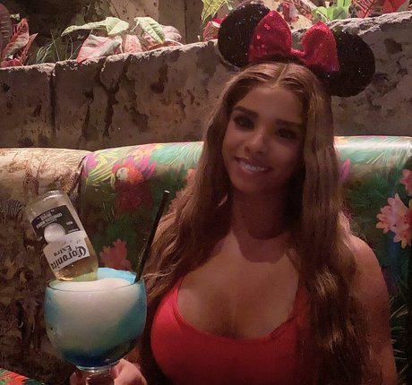 Renee Michelle onlyfans nude porn