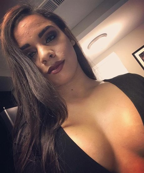 Renee Michelle nudes onlyfans leak