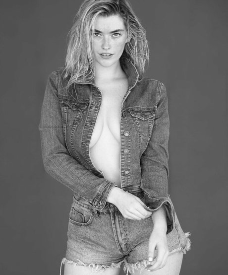 Carlie Whalen onlyfans free