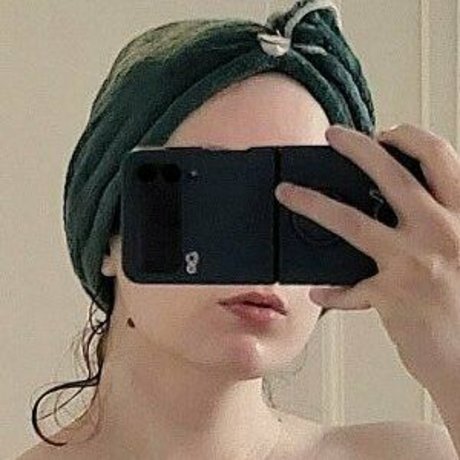 alicenudes onlyfans content type