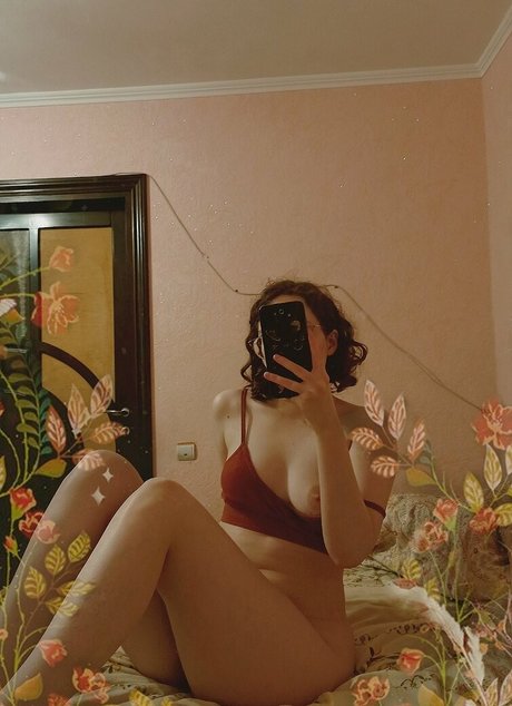 alicenudes onlyfans sextape