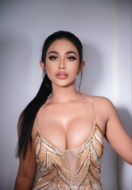 astrala23 onlyfans naked