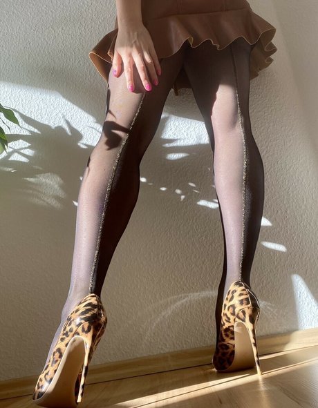 Miss Sunny Mood onlyfans sex tape