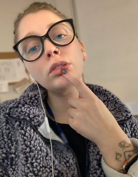 iamlydiafoxx onlyfans gratis