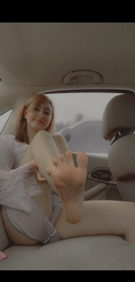 emiliarenblue only fans review