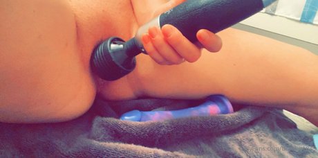 ohiohotwife10 feet onlyfans