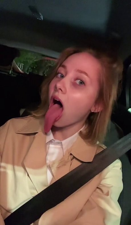 Long Tongue Fetish free onlyfans
