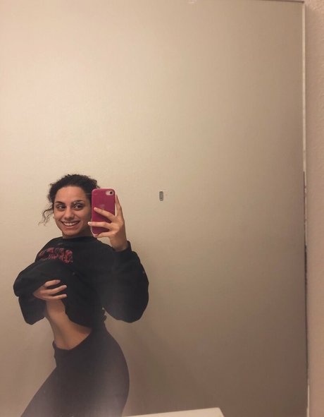 Desire Negro onlyfans nude