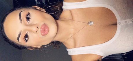 Desire Negro onlyfans leaked nudes