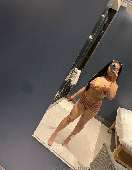 prettypinkasia free onlyfans