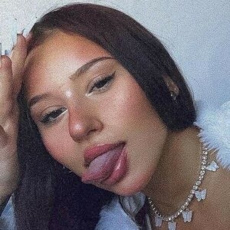 Hannahdenisee onlyfans star