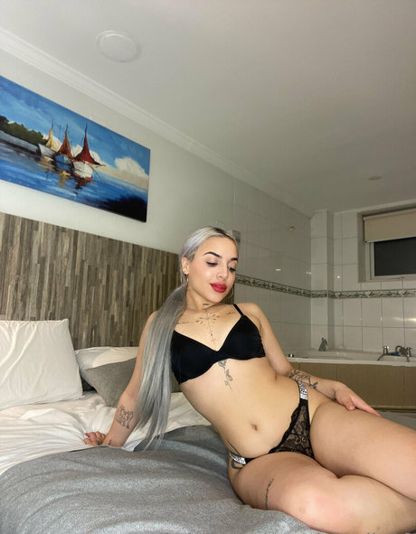 chanelle18 only fans photos