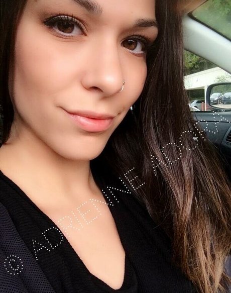 adrienneadora onlyfans porn