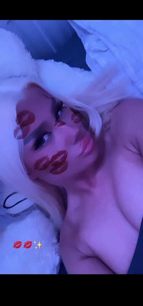 Viki Mitrovic onlyfans nude leaks