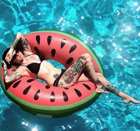 ohioliz onlyfans topless