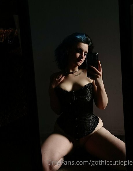 gothiccutiepie leaked nudes onlyfans