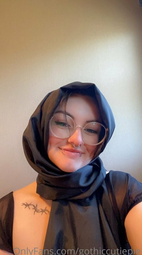 gothiccutiepie nude onlyfans porn