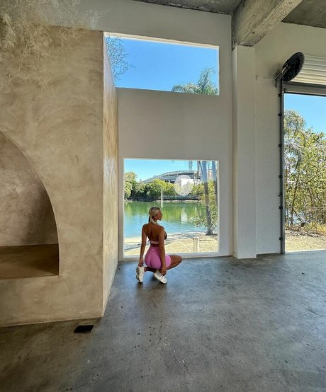 Pandora Bonsor onlyfans fotos