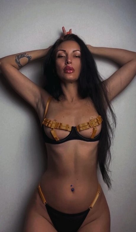 Tamila Flirt Couture leak onlyfans