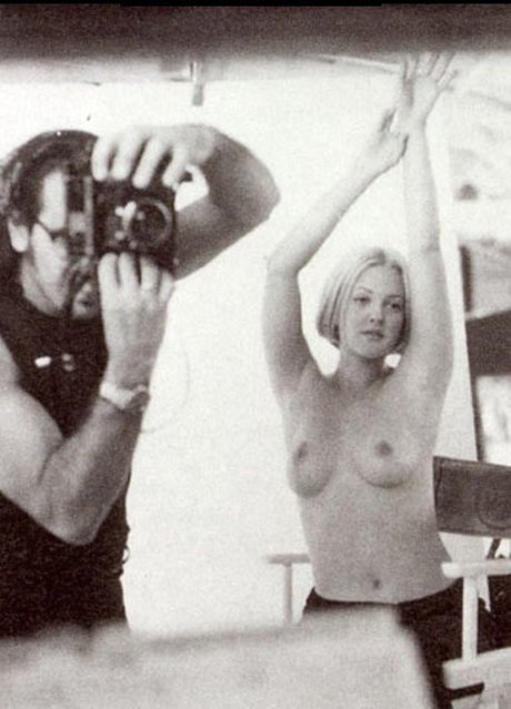 Drew Barrymore naked onlyfans pics