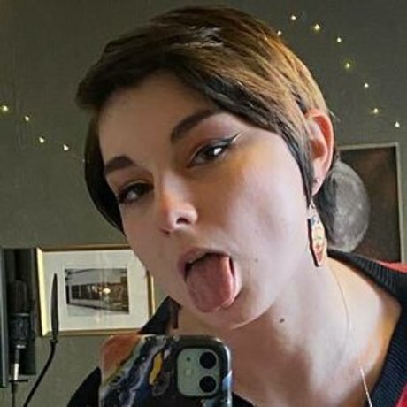 Casey Lee Williams only fans pictures