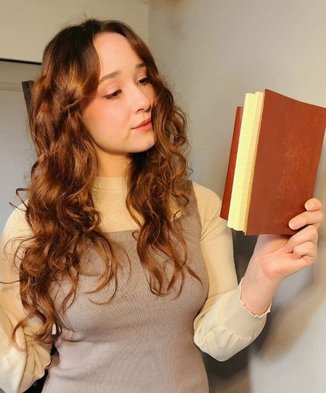 AmyKay ASMR onlyfans sextape