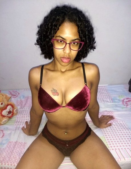 Maria Cerejinha onlyfans xxx