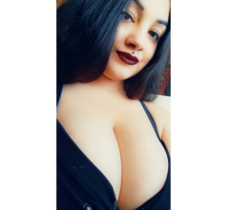 Ionela Madalina only fans nude leaks