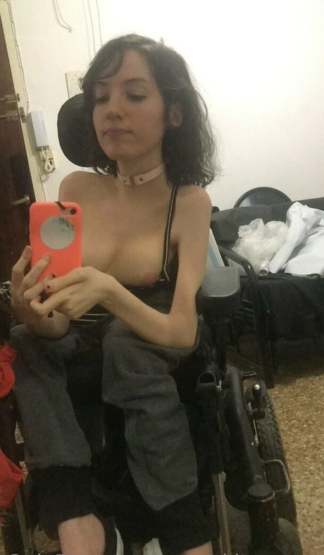 sunnykitsunexo onlyfans page