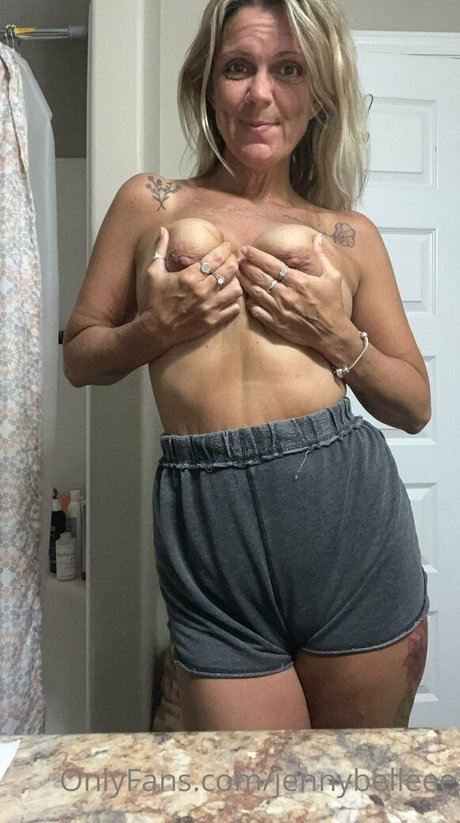 jennybelleee onlyfans photo