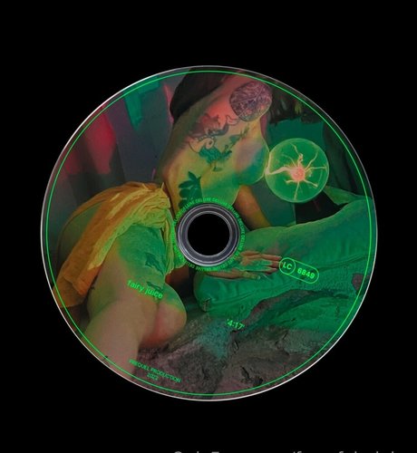 free fairyjuice onlyfans model photo