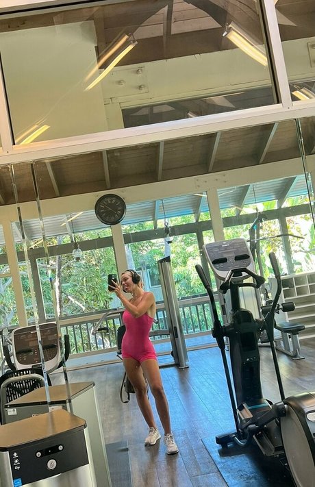 learninwithg onlyfans strip tease