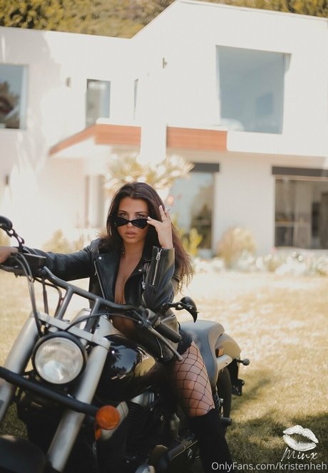 kristenheh onlyfans naked leaked