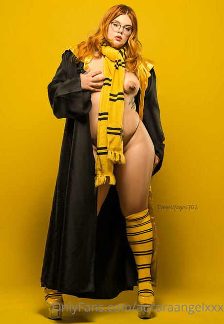 auroraangelxxx onlyfans star