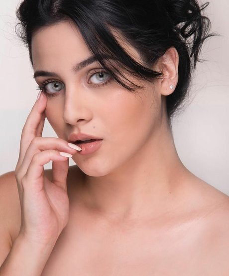 Paola Migliorini onlyfans nude tits