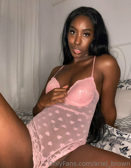 ariel brown onlyfans nudes