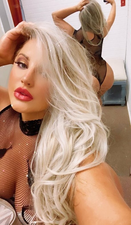 ashalexiss boobs onlyfans