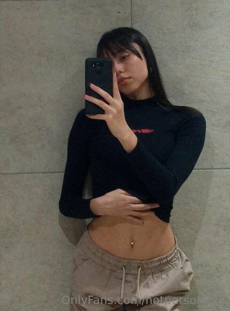 hotperson222 only fans pictures