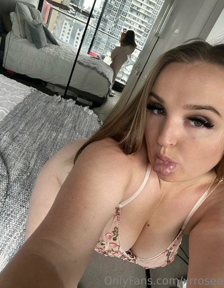 tayroseex2 onlyfans nude pics