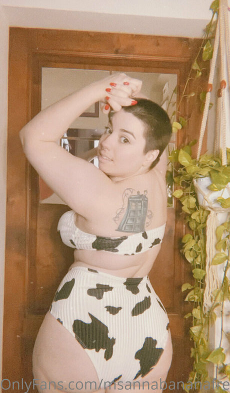 msannabananafree onlyfans naked porn