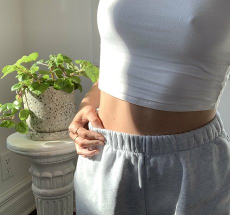 Momolit0 free onlyfans