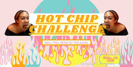 thatonegirlmikeyvlogs onlyfans images